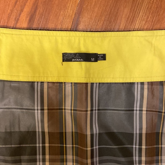 Prana button-front mini skirt - Picture 3 of 10